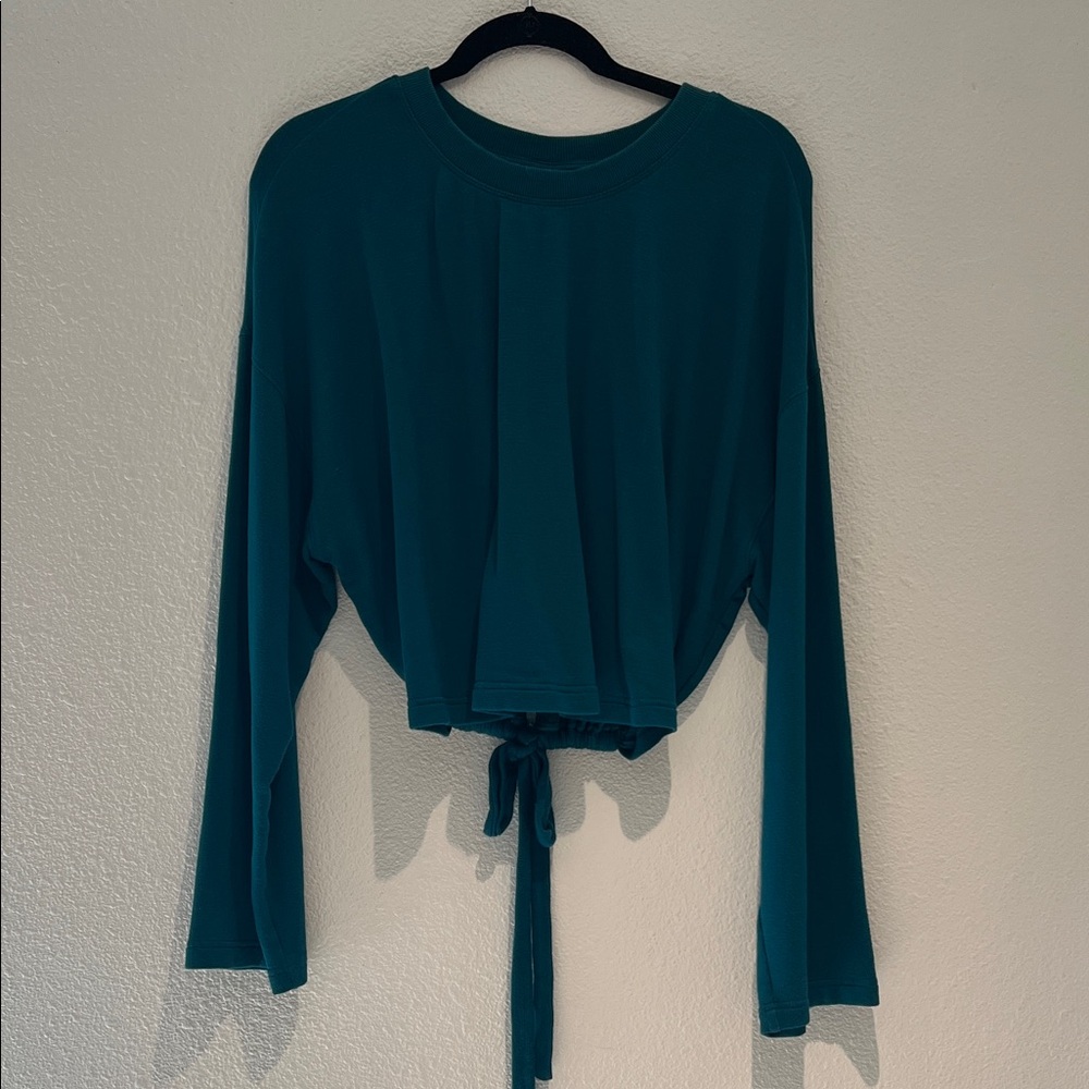 Fabletics Teal Long-Sleeve Crop Top with Tie
